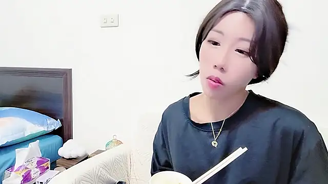 Snapshot of Fine-sand chatting on October 2025 02:37:02 PM Fine-sand online show from October 2025 02:37:02 PM