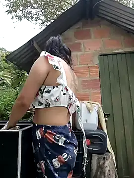 Snapshot of Hellen_Alex chatting on December 2024 03:21:01 PM Hellen Alex online show from December 2024 03:21:01 PM