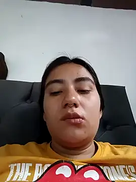 Snapshot of Hellen_Alex chatting on December 2024 03:47:02 PM Hellen Alex online show from December 2024 03:47:02 PM