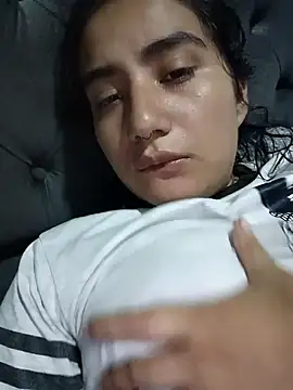 Snapshot of Hellen_Alex chatting on December 2024 05:52:02 PM Hellen Alex online show from December 2024 05:52:02 PM