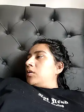 Snapshot of Hellen_Alex chatting on December 2024 04:40:02 PM Hellen Alex online show from December 2024 04:40:02 PM