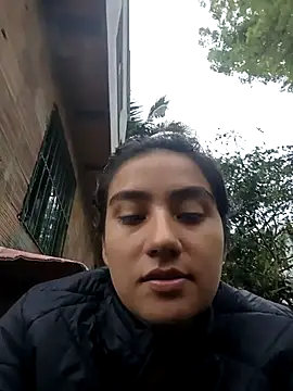 Snapshot of Hellen_Alex chatting on January 2025 03:02:02 PM Hellen Alex online show from January 2025 03:02:02 PM