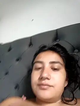 Snapshot of Hellen_Alex chatting on January 2025 02:35:01 PM Hellen Alex online show from January 2025 02:35:01 PM