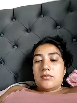 Snapshot of Hellen_Alex chatting on January 2025 05:37:02 PM Hellen Alex online show from January 2025 05:37:02 PM