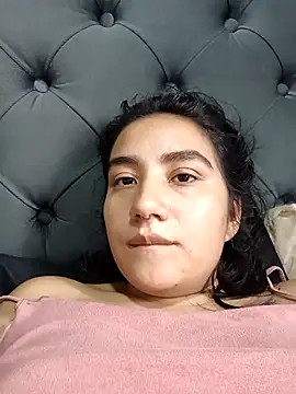 Snapshot of Hellen_Alex chatting on February 2025 04:55:01 PM Hellen Alex online show from February 2025 04:55:01 PM