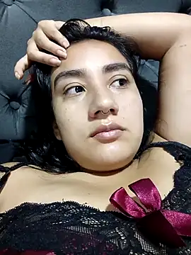 Snapshot of Hellen_Alex chatting on February 2025 09:59:02 PM Hellen Alex online show from February 2025 09:59:02 PM