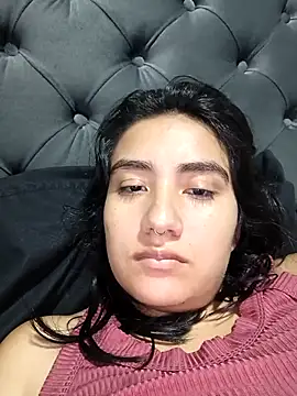 Snapshot of Hellen_Alex chatting on February 2025 05:51:02 PM Hellen Alex online show from February 2025 05:51:02 PM