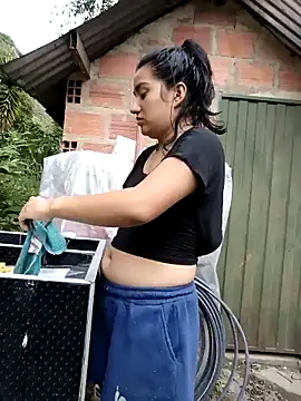 Snapshot of Hellen_Alex chatting on February 2025 02:54:02 PM Hellen Alex online show from February 2025 02:54:02 PM