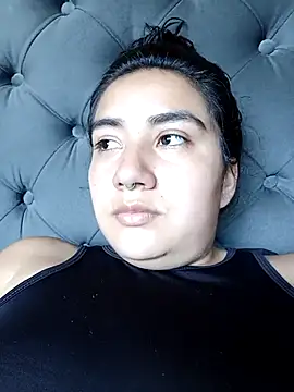 Snapshot of Hellen_Alex chatting on September 2025 04:33:02 PM Hellen Alex online show from September 2025 04:33:02 PM