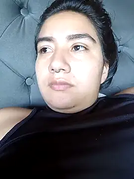 Snapshot of Hellen_Alex chatting on September 2025 03:28:02 PM Hellen Alex online show from September 2025 03:28:02 PM