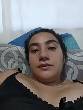 Snapshot of Hellen_Alex chatting on November 2025 03:11:02 PM Hellen Alex online show from November 2025 03:11:02 PM