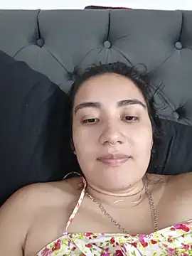 Hellen Alex online show from February 2026 01:43:01 PM