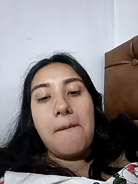 Hellen Alex online show from May 2026 02:25:02 PM