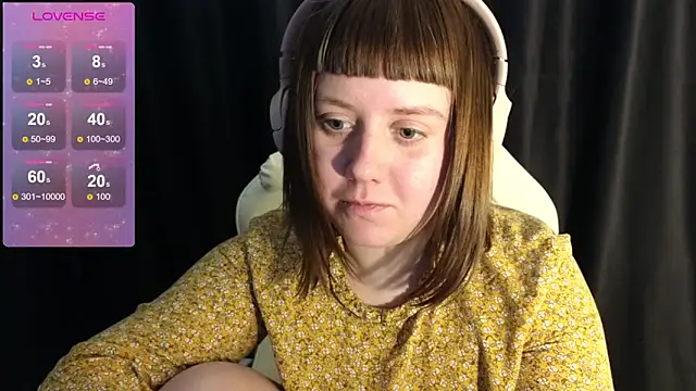 Snapshot of June_shy0 chatting on February 2025 11:02:01 AM June shy0 online show from February 2025 11:02:01 AM