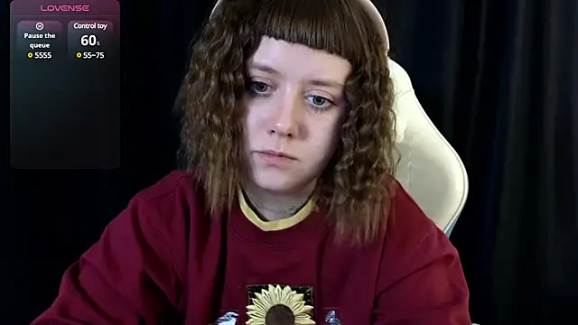 Snapshot of June_shy0 chatting on February 2025 07:17:02 AM June shy0 online show from February 2025 07:17:02 AM