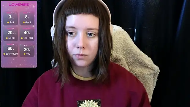 Snapshot of June_shy0 chatting on March 2025 08:18:02 AM June shy0 online show from March 2025 08:18:02 AM