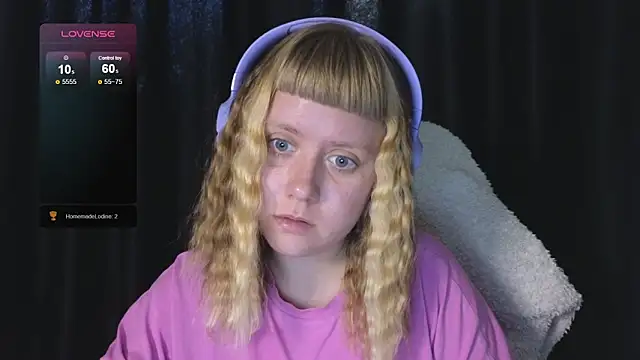 Snapshot of June_shy0 chatting on September 2025 06:57:02 AM June shy0 online show from September 2025 06:57:02 AM