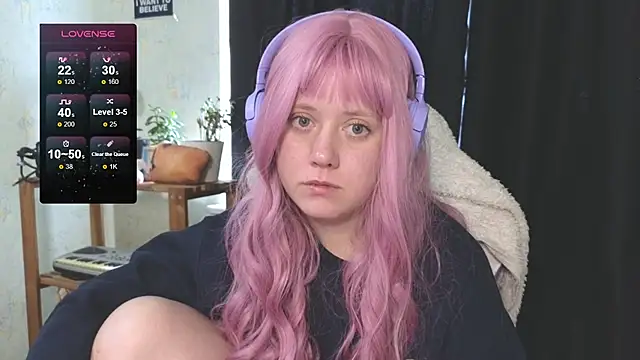 Snapshot of June_shy0 chatting on September 2025 07:12:02 AM June shy0 online show from September 2025 07:12:02 AM