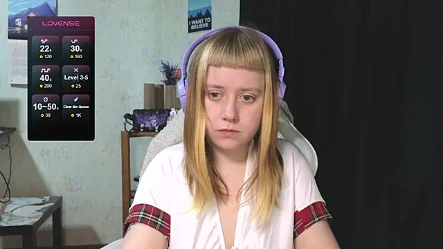 Snapshot of June_shy0 chatting on October 2025 06:48:01 AM June shy0 online show from October 2025 06:48:01 AM