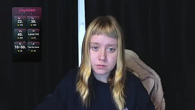 Snapshot of June_shy0 chatting on November 2025 08:09:02 AM June shy0 online show from November 2025 08:09:02 AM