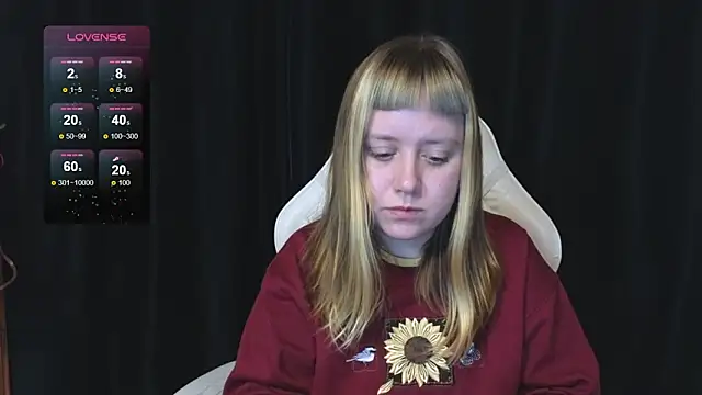 Snapshot of June_shy0 chatting on November 2025 06:58:01 AM June shy0 online show from November 2025 06:58:01 AM