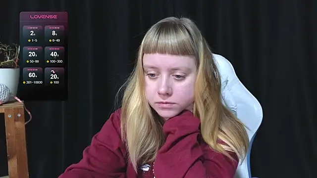 Snapshot of June_shy0 chatting on November 2025 07:54:01 AM June shy0 online show from November 2025 07:54:01 AM