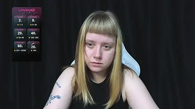 Snapshot of June_shy0 chatting on November 2025 06:49:02 AM June shy0 online show from November 2025 06:49:02 AM