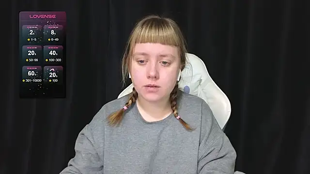 Snapshot of June_shy0 chatting on December 2025 07:49:01 AM June shy0 online show from December 2025 07:49:01 AM