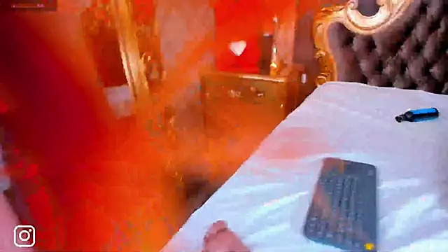 Snapshot of NahomiAcosta chatting on February 2025 03:10:02 AM NahomiAcosta online show from February 2025 03:10:02 AM