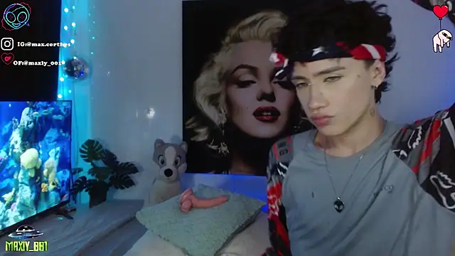 maxiy 001 online show from March 2026 09:34:02 PM