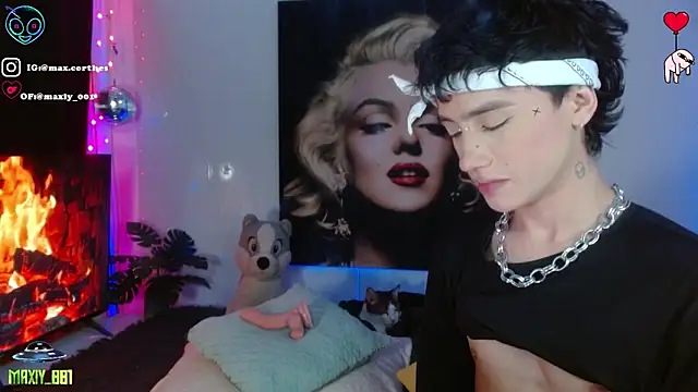 maxiy 001 online show from March 2026 01:29:02 AM