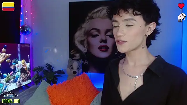 maxiy 001 online show from July 2026 05:22:01 AM