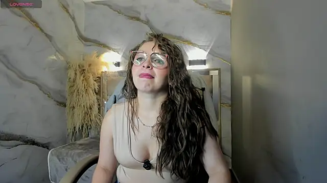 Snapshot of _isaabellaa chatting on July 2026 12:30:02 PM isaabellaa online show from July 2026 12:30:02 PM