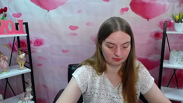 Snapshot of FreyaDak chatting on May 2026 05:10:02 PM FreyaDak online show from May 2026 05:10:02 PM