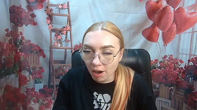 BeatriceFly online show from May 2026 11:37:01 AM