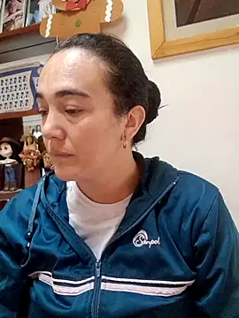 Snapshot of skayhot_ chatting on December 2025 01:20:02 PM skayhot online show from December 2025 01:20:02 PM