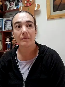 Snapshot of skayhot_ chatting on December 2025 01:20:01 PM skayhot online show from December 2025 01:20:01 PM