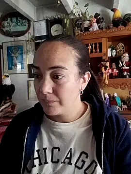 Snapshot of skayhot_ chatting on December 2025 01:15:01 PM skayhot online show from December 2025 01:15:01 PM