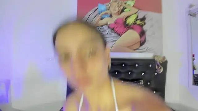 YUKIODAVIS online show from November 2025 12:51:01 PM