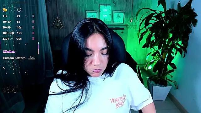 Snapshot of miichael_black chatting on October 2025 10:55:01 AM miichael black online show from October 2025 10:55:01 AM