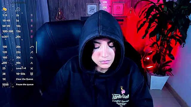 Snapshot of miichael_black chatting on November 2025 03:33:01 PM miichael black online show from November 2025 03:33:01 PM