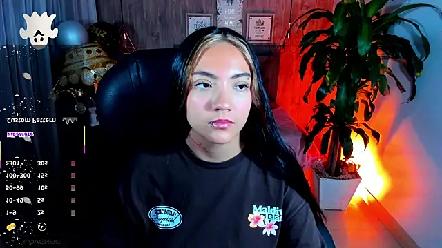 Snapshot of miichael_black chatting on January 2026 09:28:02 PM miichael black online show from January 2026 09:28:02 PM