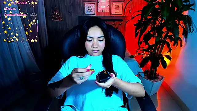 Snapshot of miichael_black chatting on January 2026 10:20:01 AM miichael black online show from January 2026 10:20:01 AM