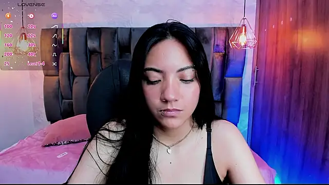 Snapshot of miichael_black chatting on February 2026 10:46:01 PM miichael black online show from February 2026 10:46:01 PM