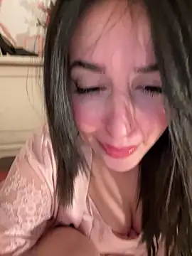 Hot malak online show from December 2024 06:33:01 PM