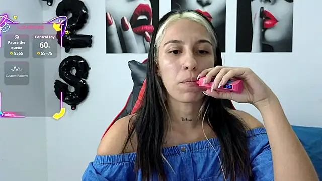 tammyandrade  online show from October 2025 02:01:02 AM