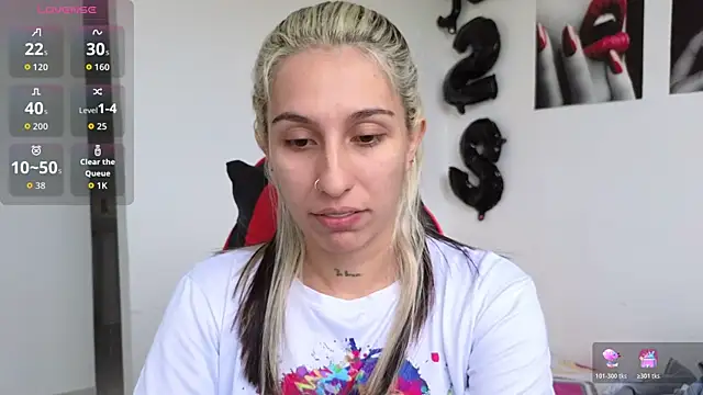 tammyandrade  online show from October 2025 07:29:02 PM