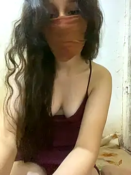 Snapshot of Chahrazad66 chatting on September 2025 12:32:02 AM Chahrazad66 online show from September 2025 12:32:02 AM