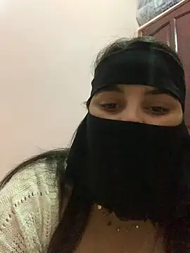 Snapshot of Miss-Soka chatting on December 2024 06:31:02 PM Miss-Soka online show from December 2024 06:31:02 PM