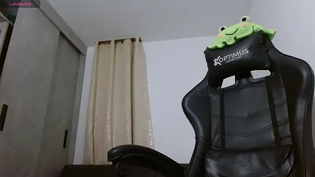 miss valery2 online show from April 2026 02:14:01 AM